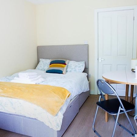 New Snug Doubleensuite In Central Forest Row Eksteriør bilde